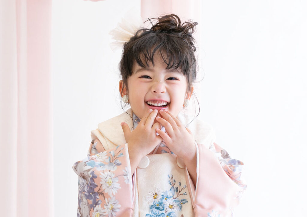 7歳おススメヘアスタイル_ゆるふわひとつお団子ヘア1