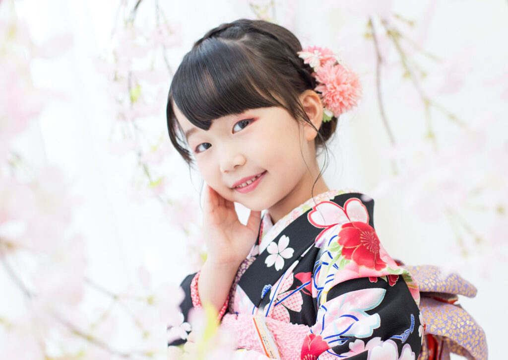 7歳のヘアスタイル_シニヨン低め
