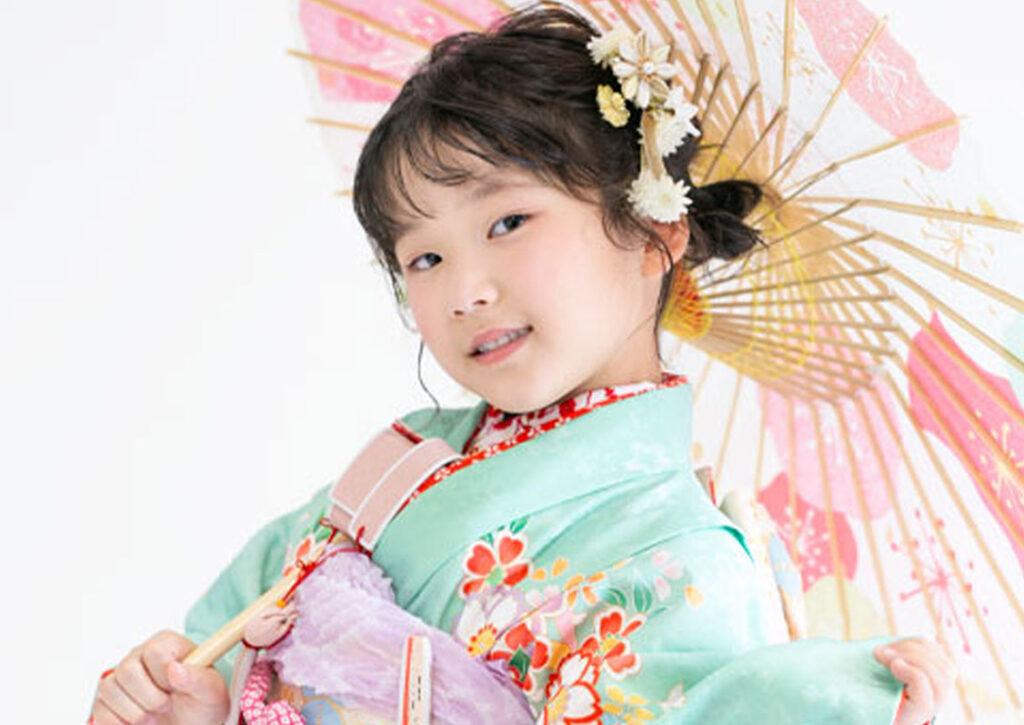 7歳のヘアスタイル_シニヨン
