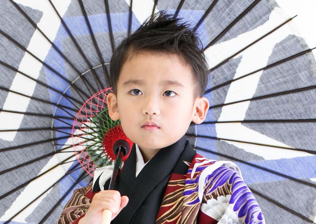 5歳のヘアスタイル_ショート立ち上げアレンジヘア