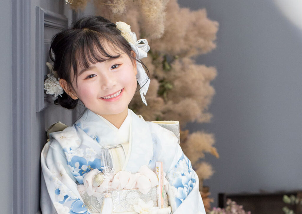 7歳のヘアスタイル_低めツイン